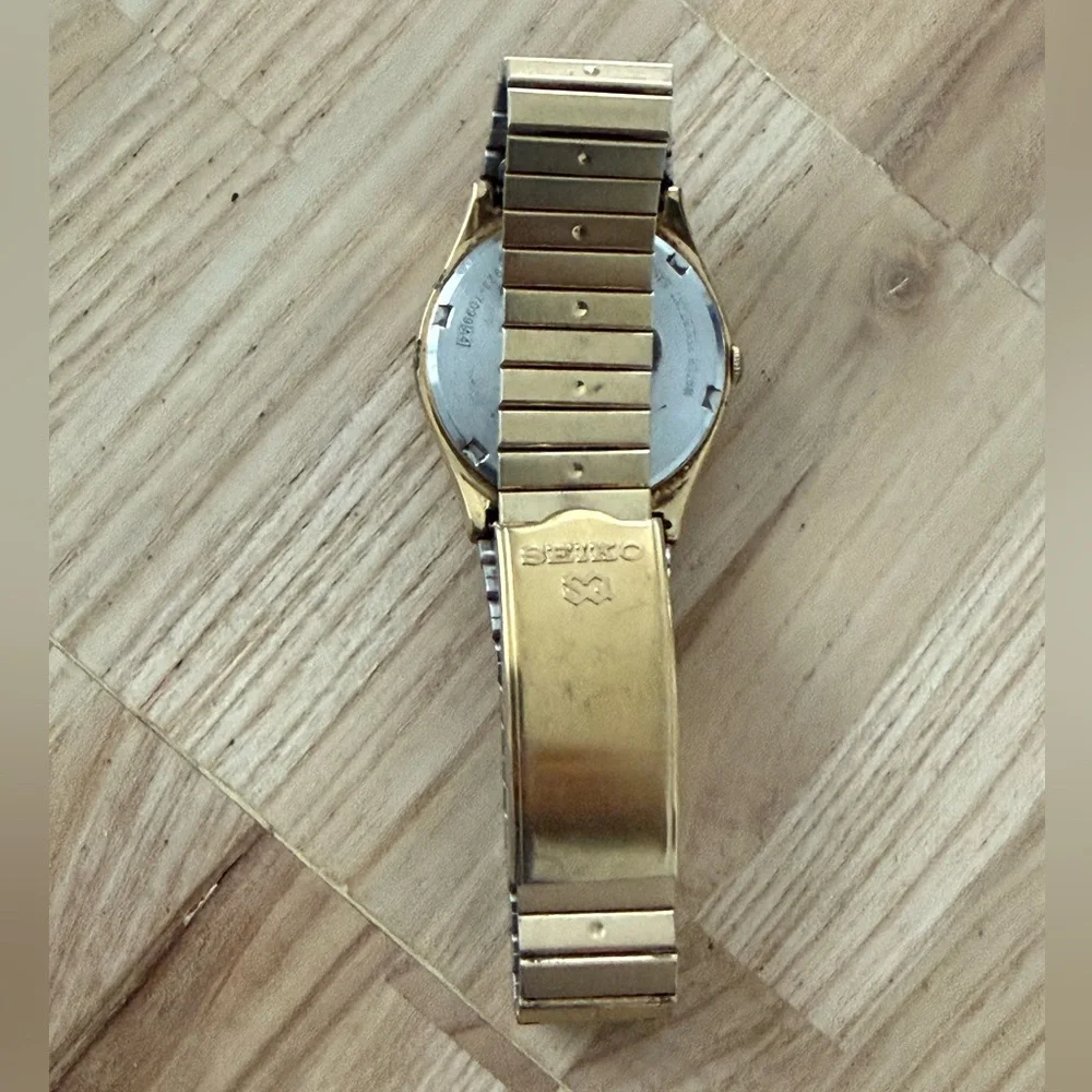 Seiko Rare Original Faceted Crystal Vintage Watch Gold Dial Case Bracelet Date